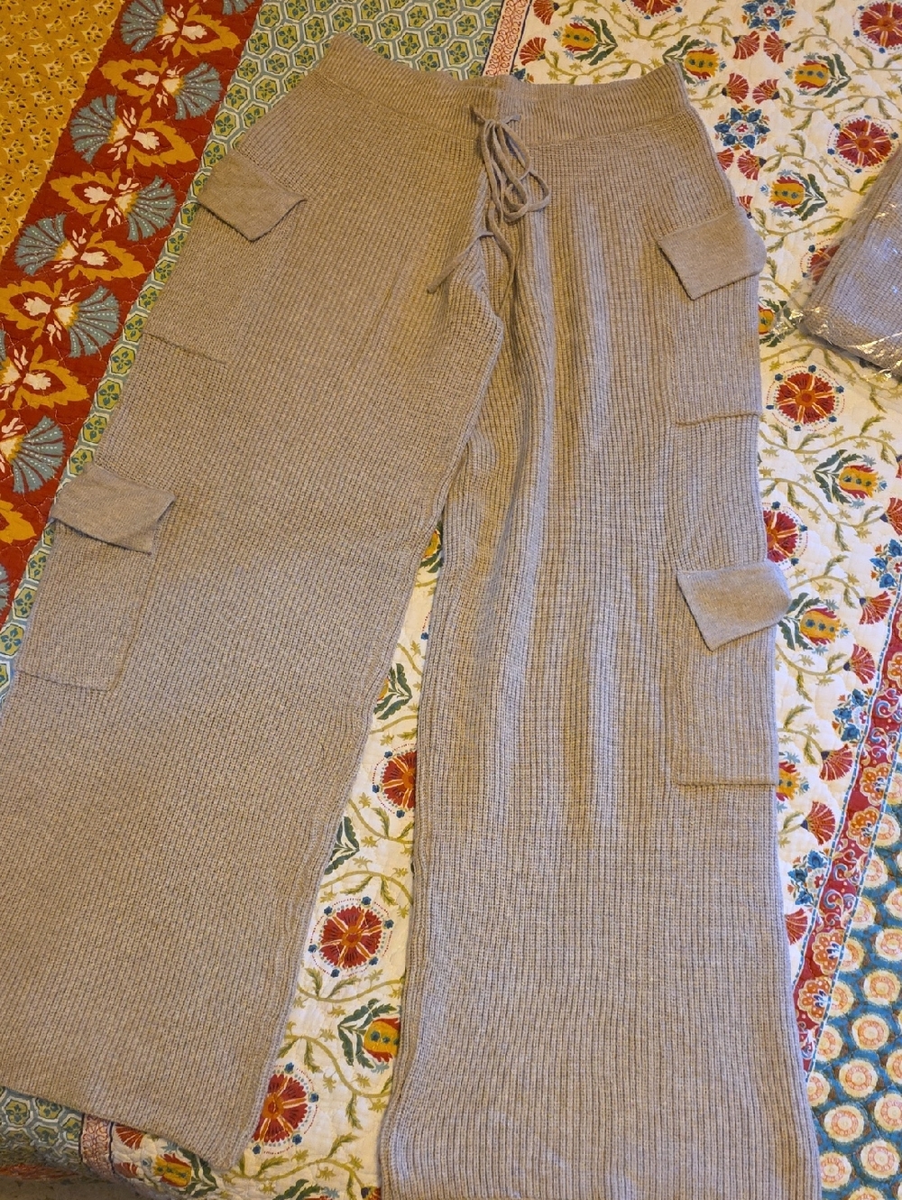 By Together Three Bird Nest[Dream Cloud Soft]-Ribbed Sweater Knit Wide-Leg Cargo